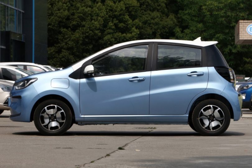 Електромобіль JAC E10X - фото thumbnail 1