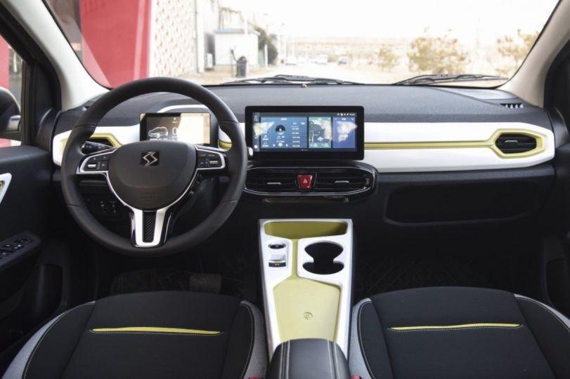 Електромобіль JAC E10X - фото thumbnail 1