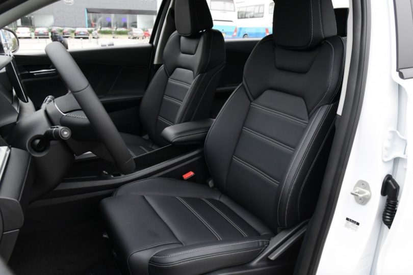 Електромобіль BYD E3 - фото thumbnail 1