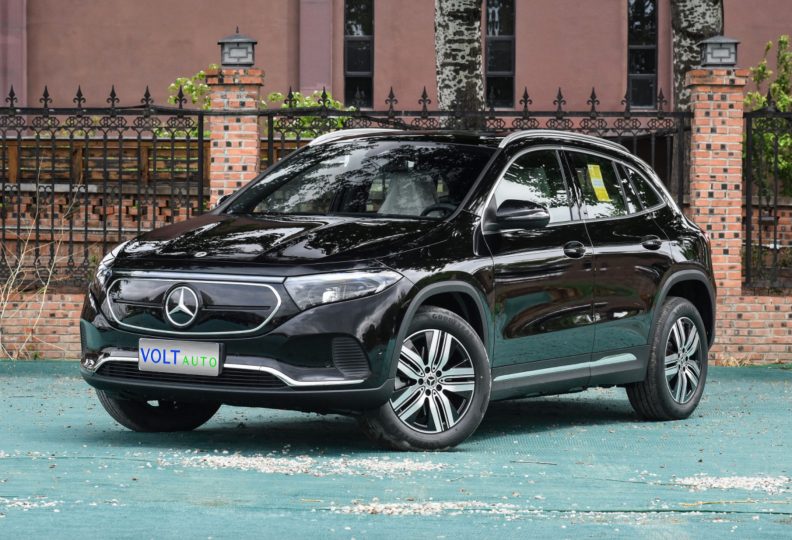 Електромобіль Mercedes EQС - фото thumbnail 1