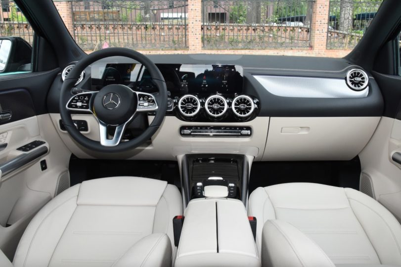 Електромобіль Mercedes EQA Електромобіль Mercedes EQA - фото thumbnail 1