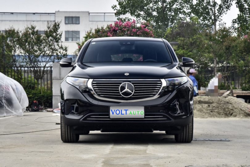 Електромобіль Mercedes EQС - фото thumbnail 1