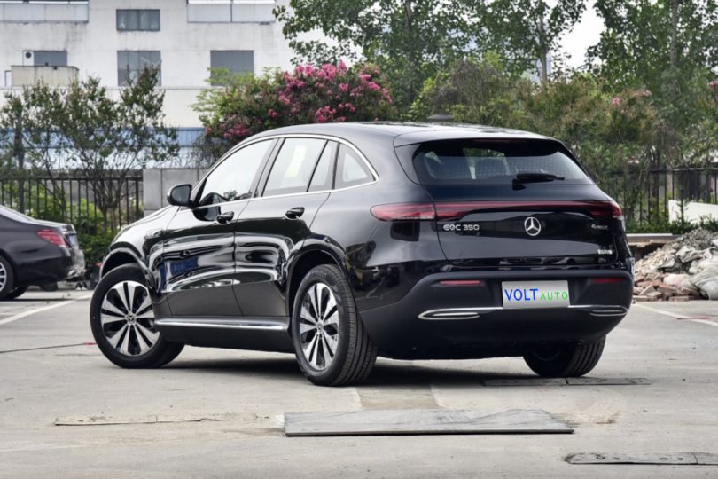 Електромобіль Mercedes EQС - фото thumbnail 1