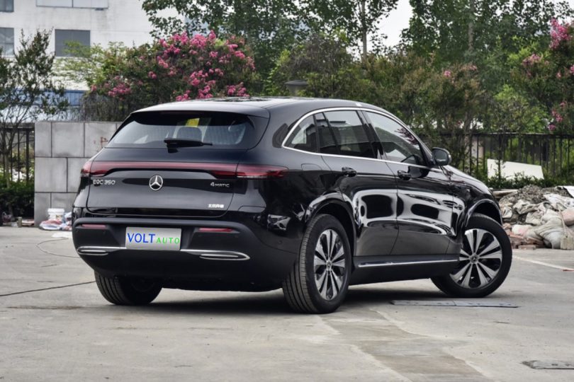 Електромобіль Mercedes EQС - фото thumbnail 1