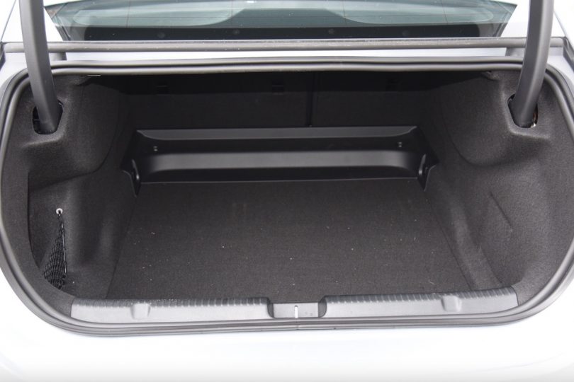 Електромобіль Mercedes EQE Електромобіль Mercedes EQE - фото thumbnail 1