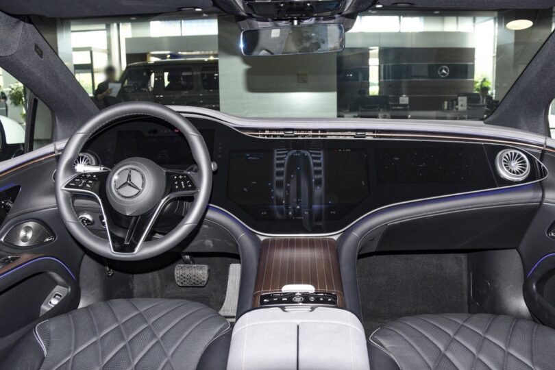 Електромобіль Mercedes EQS - фото thumbnail 1