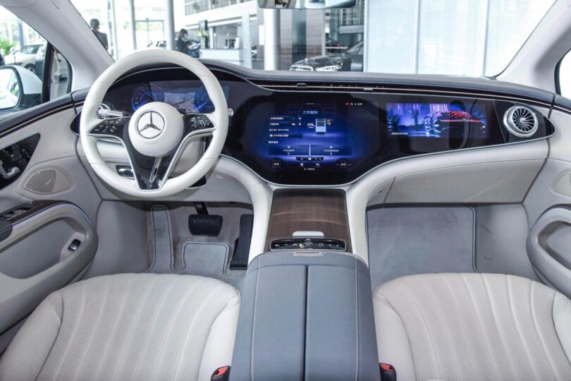 Електромобіль Mercedes EQS - фото thumbnail 1