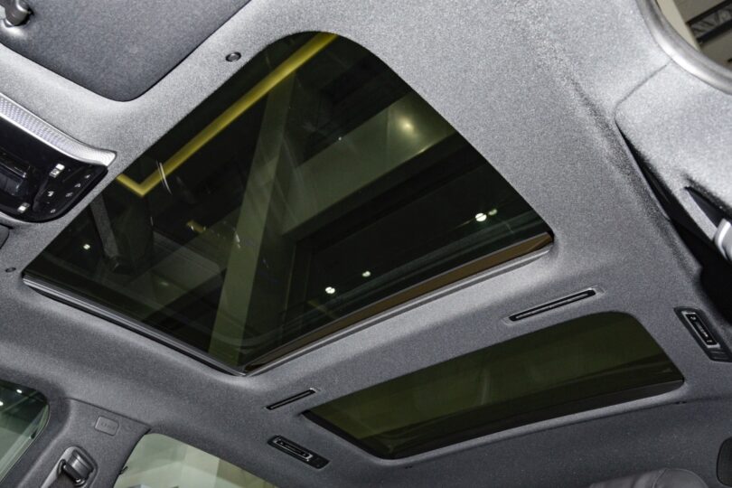 Електромобіль Mercedes EQS - фото thumbnail 1