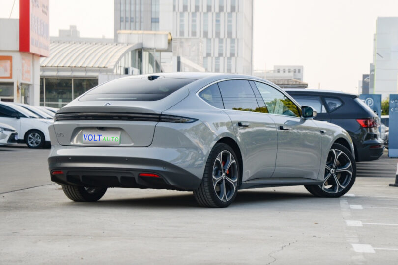 Електромобіль Nio ET5 - фото thumbnail 1