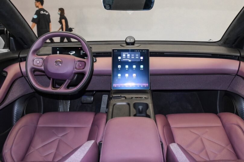 Електромобіль Nio ET5 - фото thumbnail 1