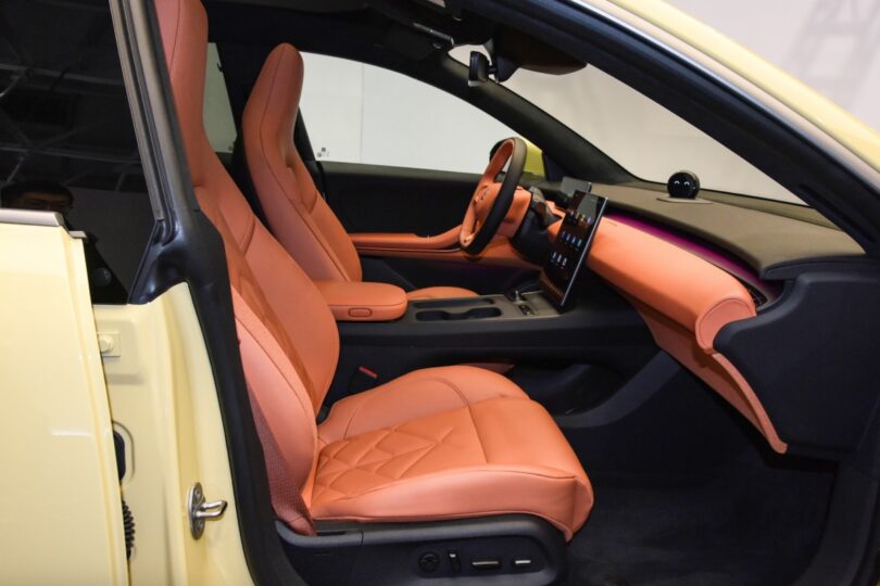 Електромобіль Nio ET5 - фото thumbnail 1