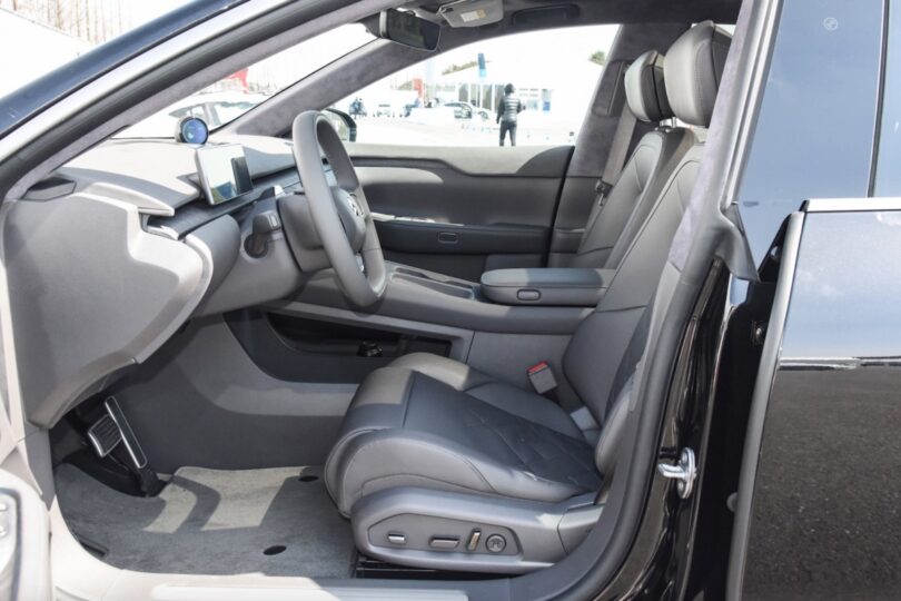 Електромобіль Nio ET7 - фото thumbnail 1