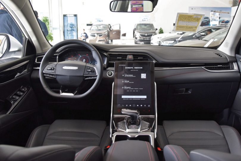 Електромобіль Maxus EUNIQ 6 - фото thumbnail 1