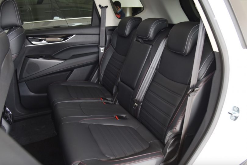 Електромобіль Maxus EUNIQ 6 - фото thumbnail 1