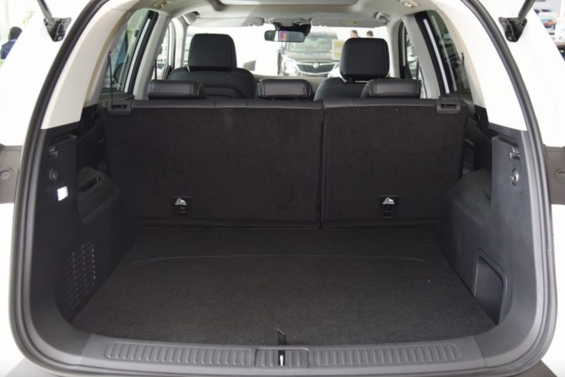 Електромобіль Maxus EUNIQ 6 - фото thumbnail 1