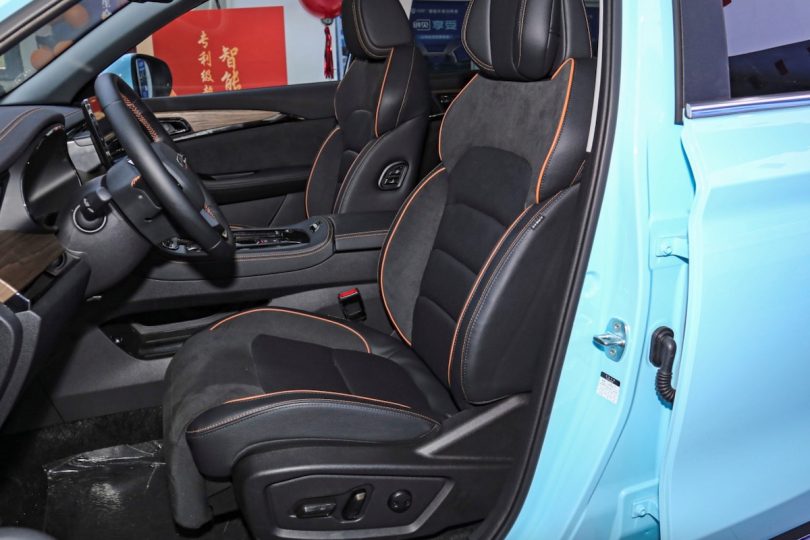 Електромобіль Skyworth EV6 - фото thumbnail 1