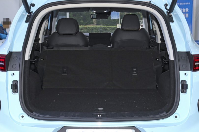 Електромобіль Skyworth EV6 - фото thumbnail 1