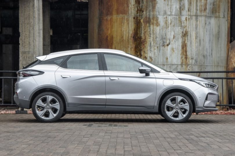 Електромобіль Geely Geometry C - фото thumbnail 1