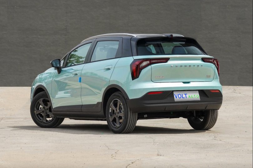 Електромобіль Geely Geometry E Електромобіль Geely Geometry E - фото thumbnail 1