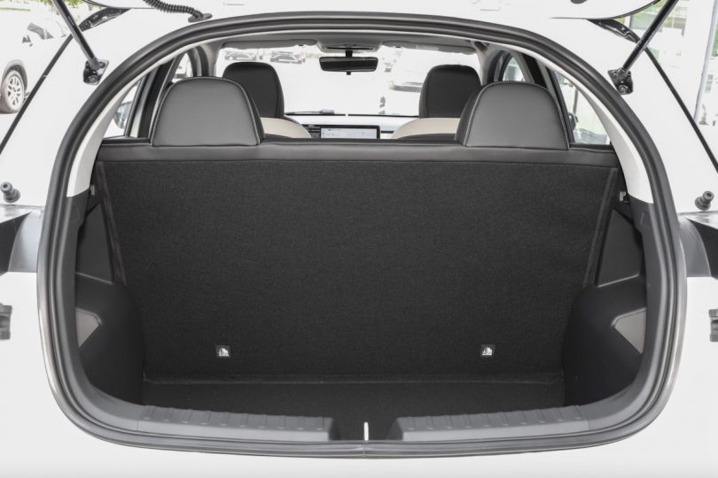 Електромобіль Geely Geometry E Електромобіль Geely Geometry E - фото thumbnail 1