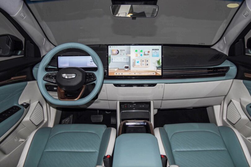 Електромобіль Geely Geometry G6 - фото thumbnail 1