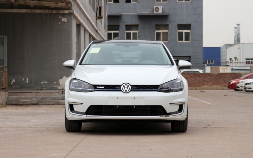 Електромобіль Volkswagen E-Golf - фото thumbnail 1