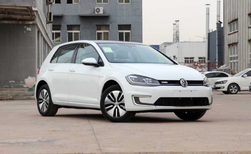 Електромобіль Volkswagen E-Golf - фото thumbnail 1