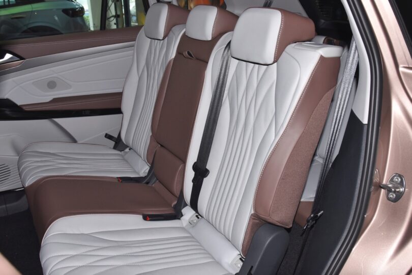 Електромобіль Volkswagen ID6 X - фото thumbnail 1