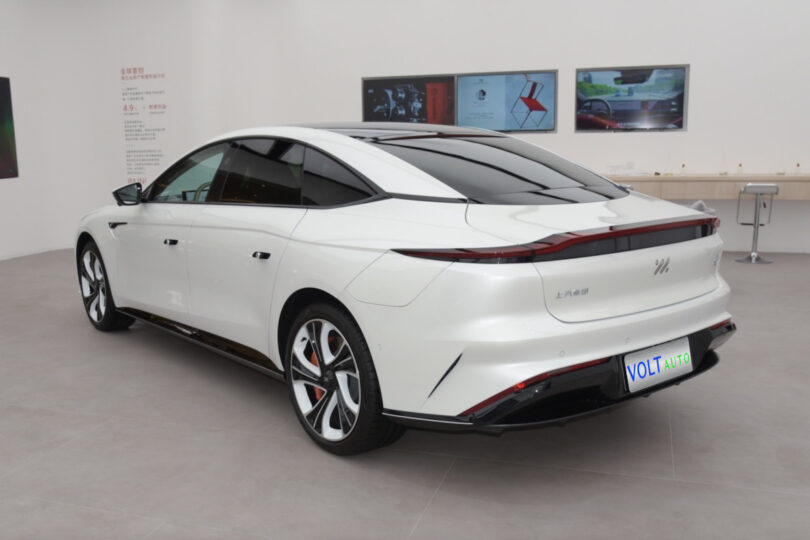 Електромобіль IM L7 - фото thumbnail 1