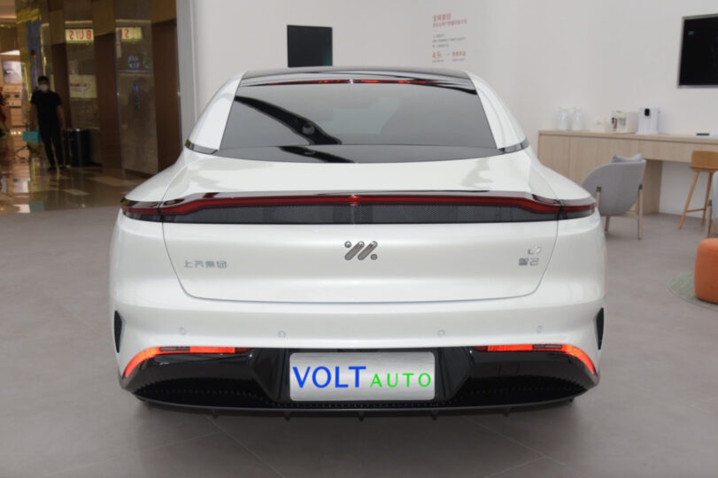 Електромобіль IM L7 - фото thumbnail 1