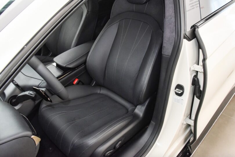 Електромобіль IM L7 - фото thumbnail 1