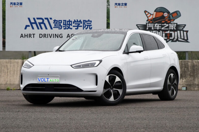 Електромобіль Aito M5 - фото thumbnail 1