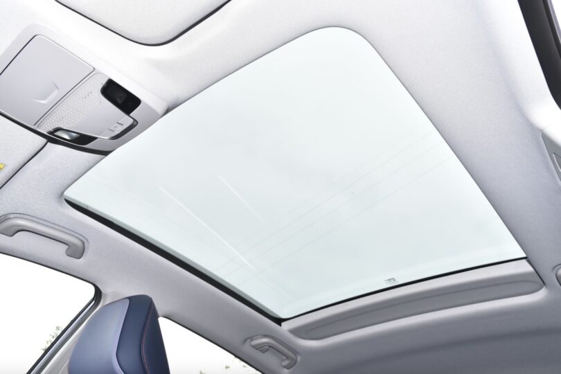 Електромобіль Geely Geometry M6 - фото thumbnail 1