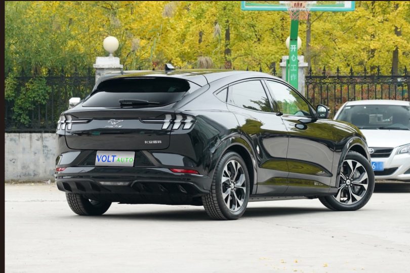 Електромобіль Ford Mach E - фото thumbnail 1