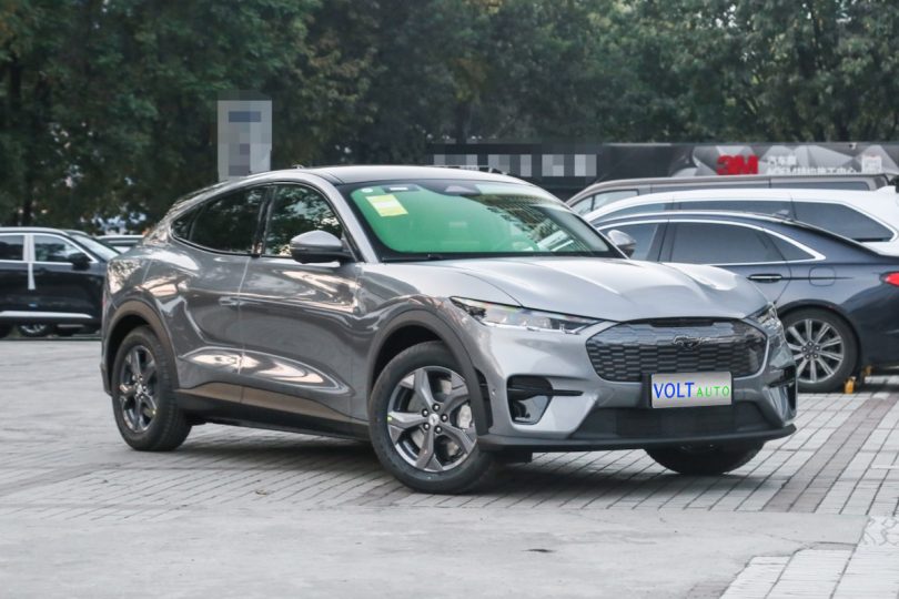 Електромобіль Ford Mach E - фото thumbnail 1