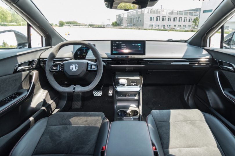 Електромобіль MG Mulan Електромобіль MG Mulan - фото thumbnail 1