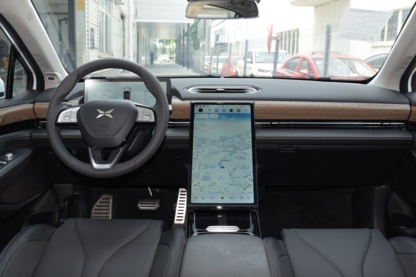 Електромобіль Xpeng P5 - фото thumbnail 1