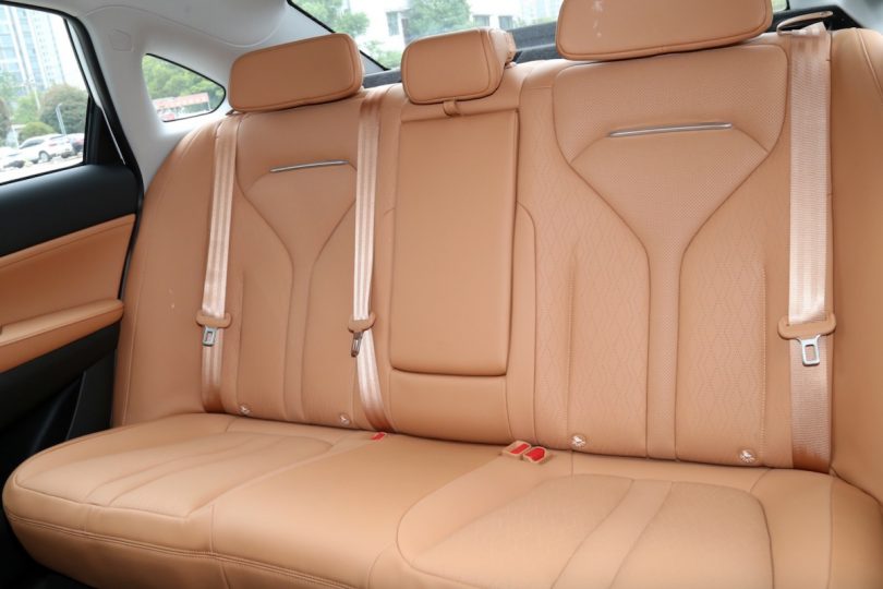 Електромобіль Xpeng P5 - фото thumbnail 1