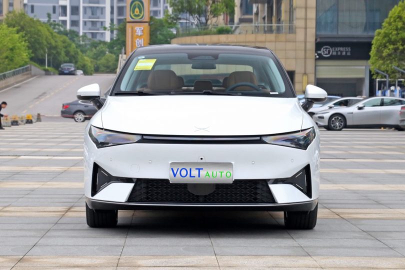 Електромобіль Xpeng P5 - фото thumbnail 1