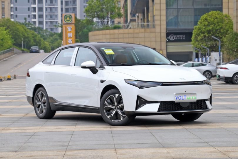 Електромобіль Xpeng P5 - фото thumbnail 1