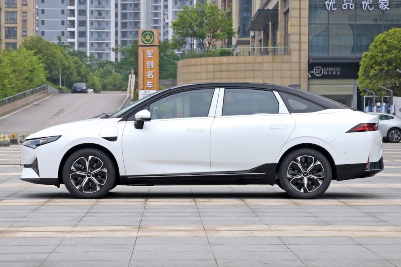 Електромобіль Xpeng P5 - фото thumbnail 1