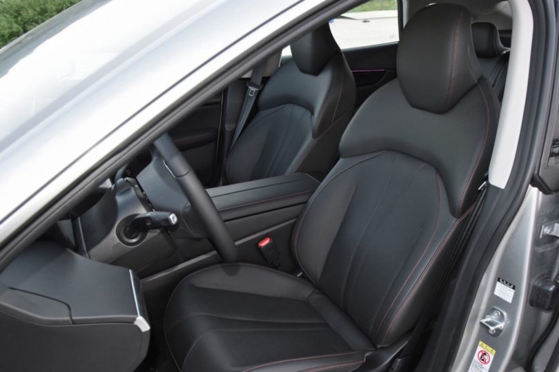 Електромобіль Xpeng P7 - фото thumbnail 1