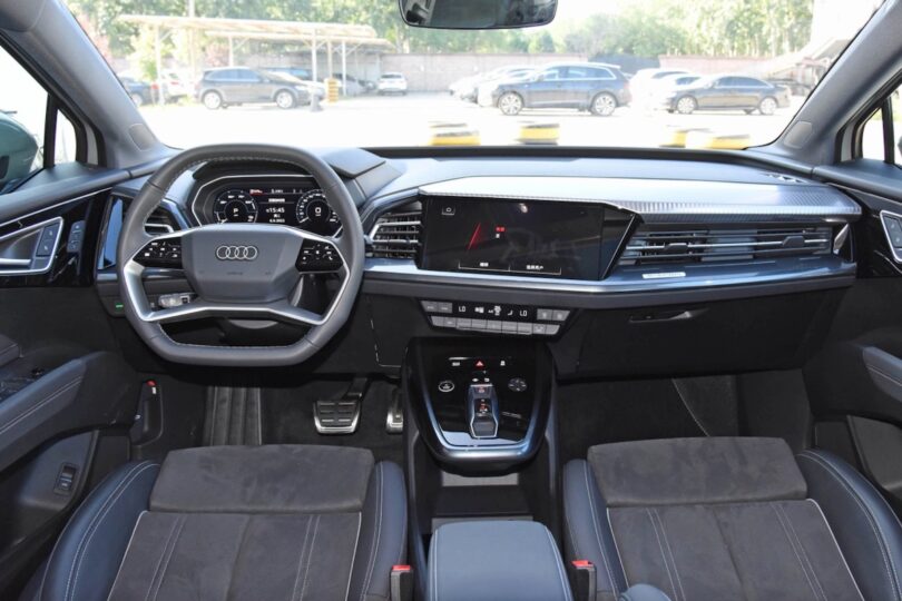 Електромобіль Audi Q4 E-Tron Електромобіль Audi Q4 E-Tron - фото thumbnail 1