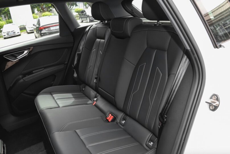 Електромобіль Audi Q4 E-Tron Електромобіль Audi Q4 E-Tron - фото thumbnail 1