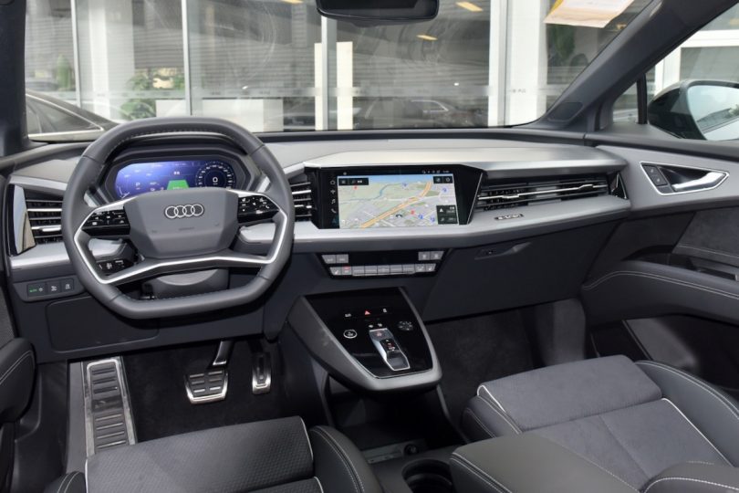 Електромобіль Audi Q5 E-Tron Електромобіль Audi Q5 E-Tron - фото thumbnail 1