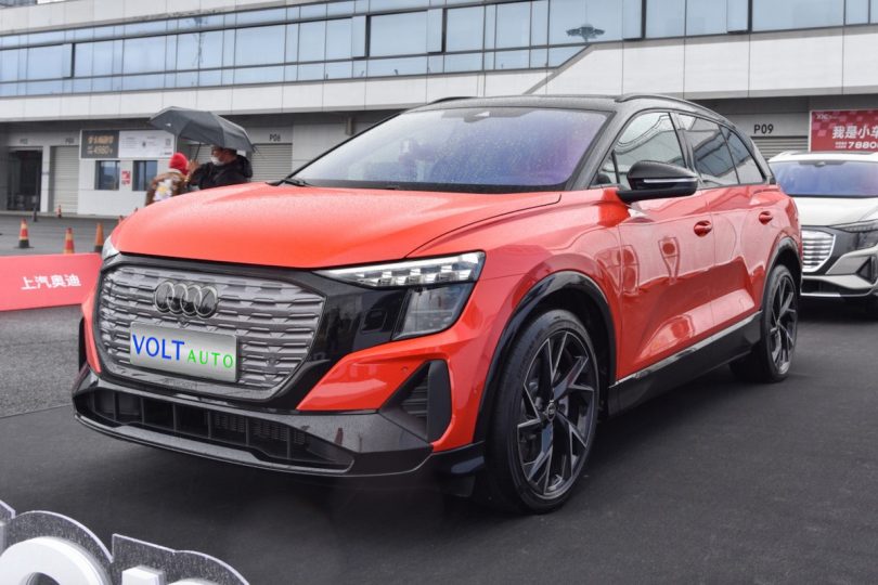 Електромобіль Audi Q5 E-Tron Електромобіль Audi Q5 E-Tron - фото thumbnail 1