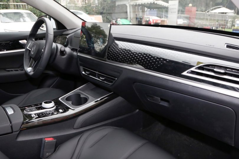 Електромобіль BYD Qin Plus - фото thumbnail 1