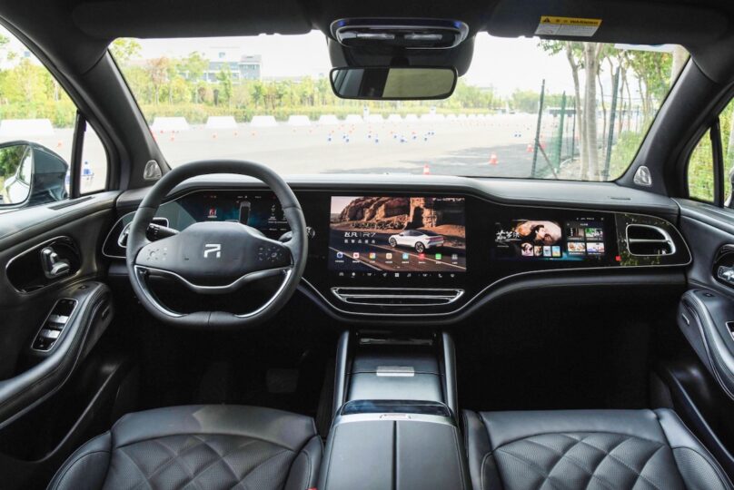 Електромобіль Rising R7 Електромобіль Rising R7 - фото thumbnail 1