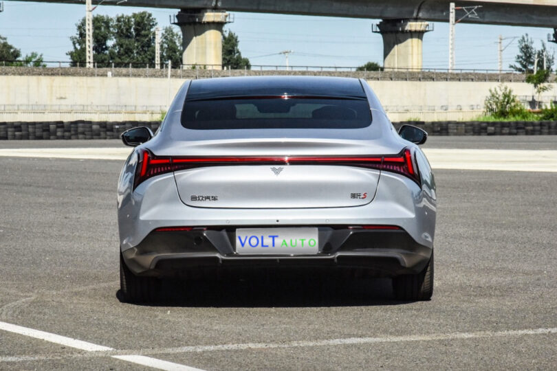 Електромобіль Neta S - фото thumbnail 1