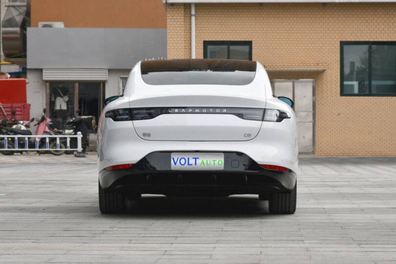 Електромобіль Leapmotor C01 - фото thumbnail 1